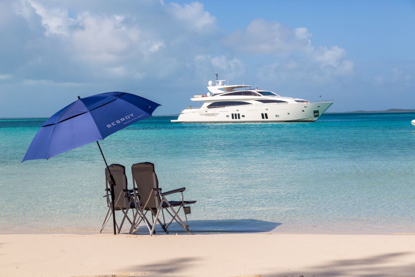 Exterior - view from the shore. Photo credit Quin Bisset.jpg