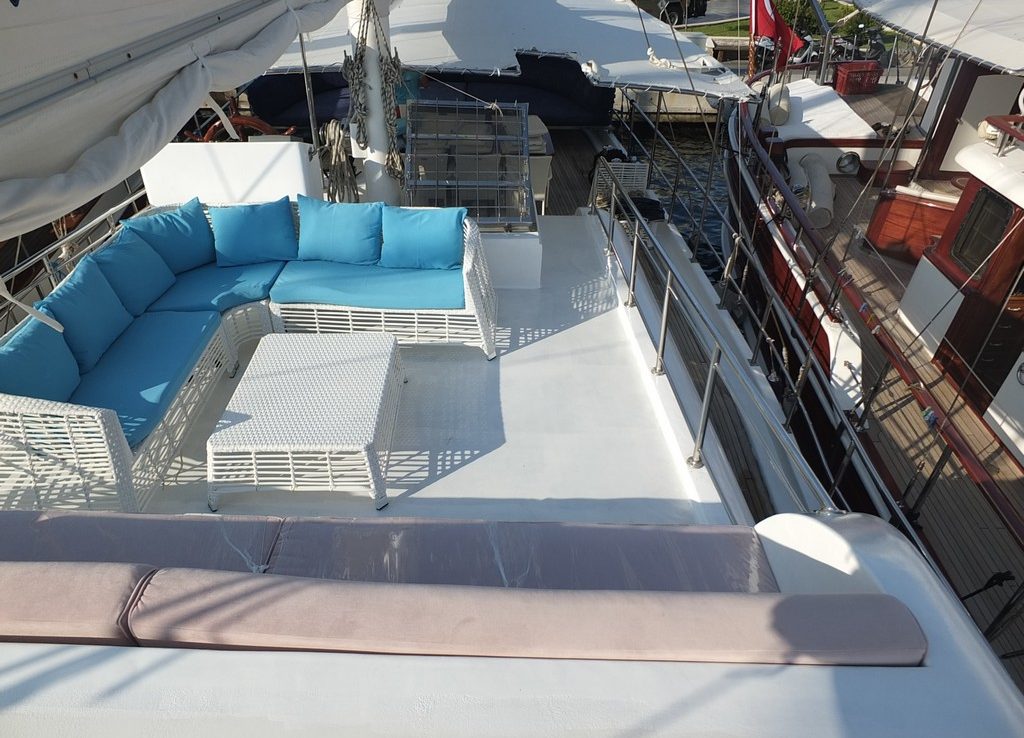 Exterior Living Spaces 00008.jpg