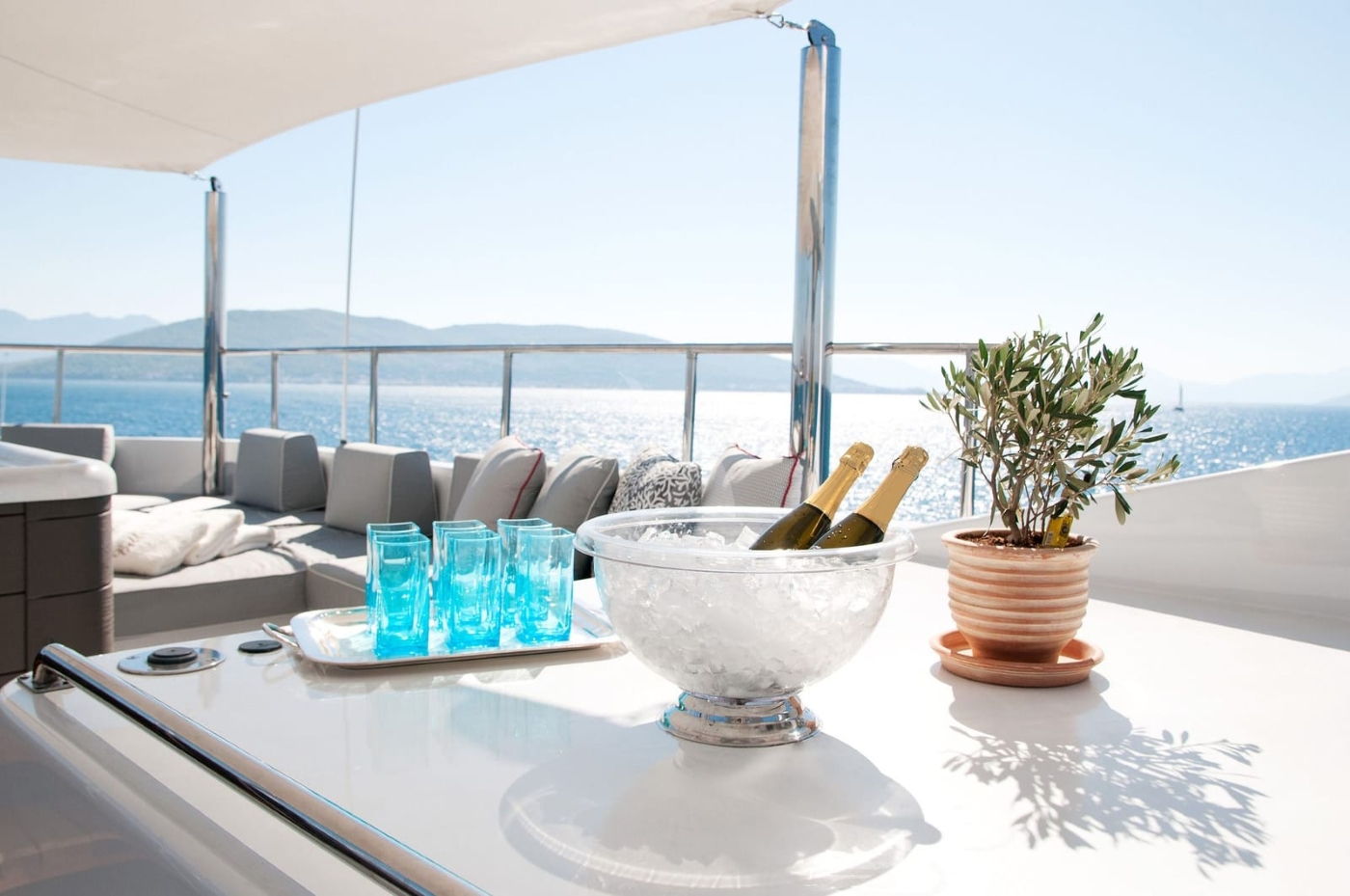 Exterior Relaxation Area 02.jpg