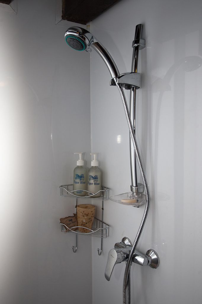 Guest Cabin  00012.jpg