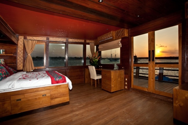 Guest Cabin 00002.jpg