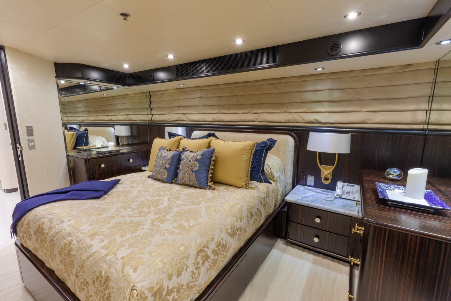 Guest Stateroom (1).jpg