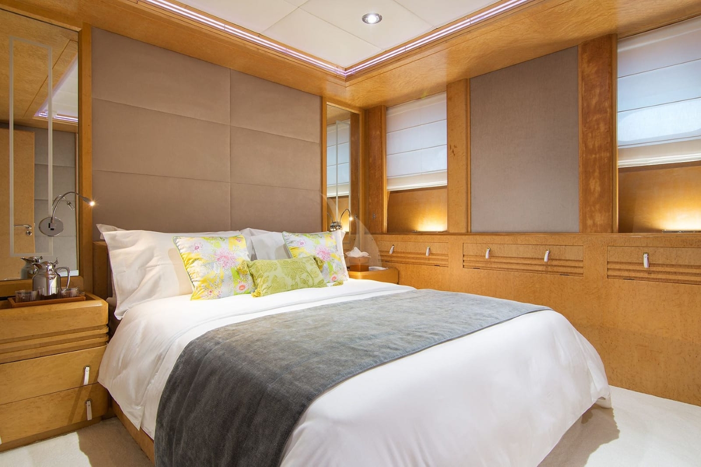 Guest Suite 01.jpg