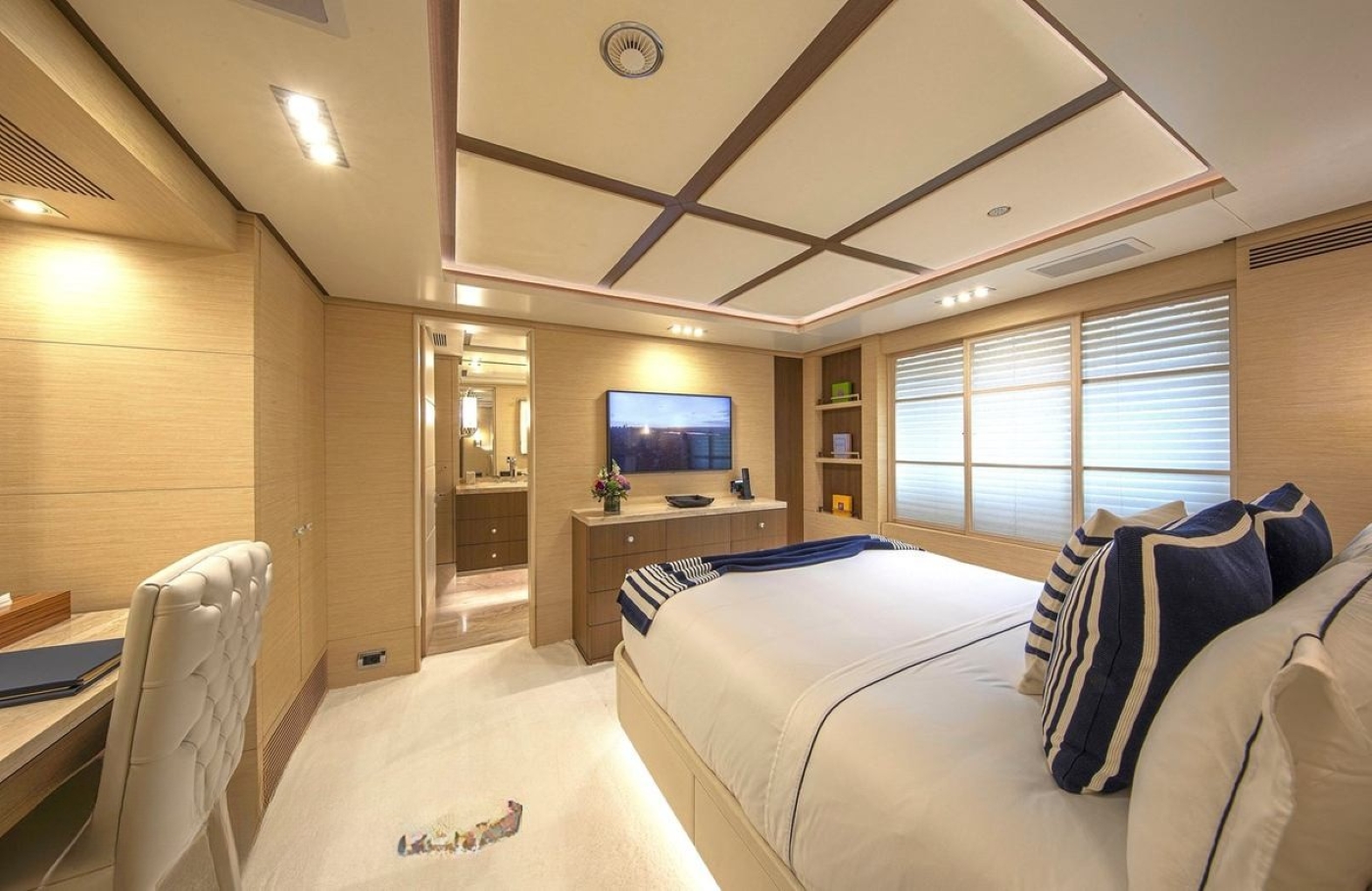 Guest Suite 03.jpg