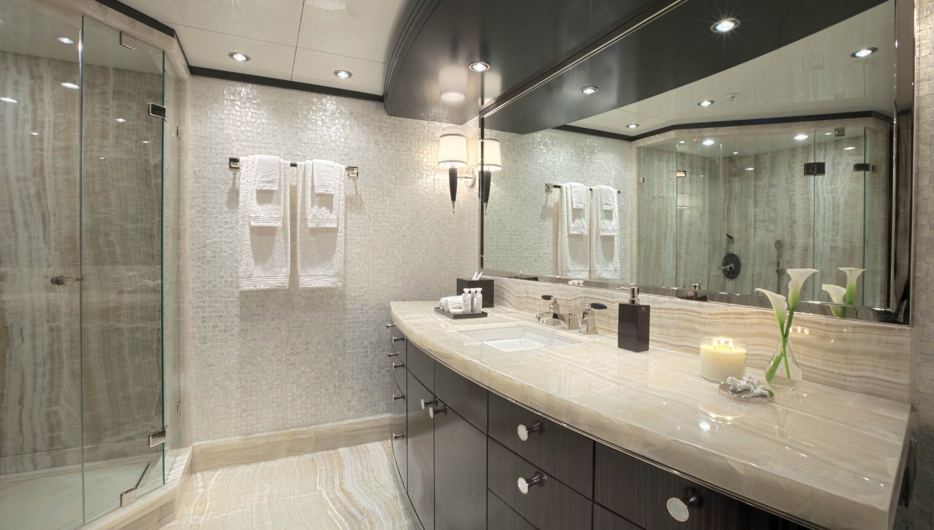 Guest cabin - bathroom 00002.jpg
