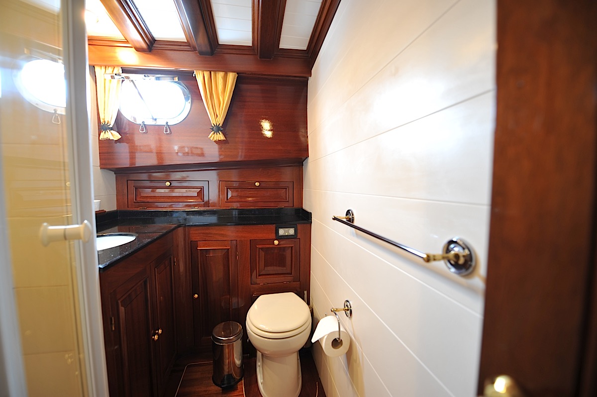 Guest cabin 00018.jpg