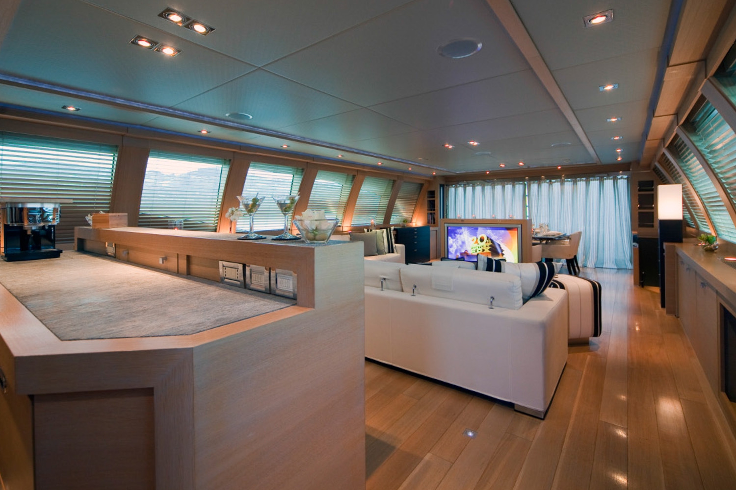 Interior 00007.jpg