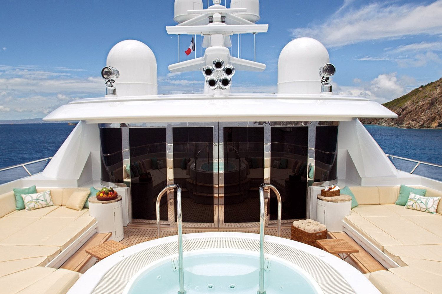 Jacuzzi pool.jpg