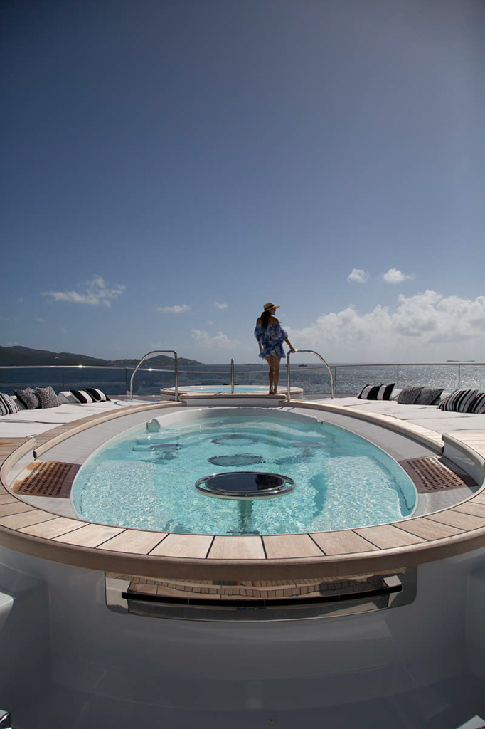 Jacuzzi tub Moran.jpg