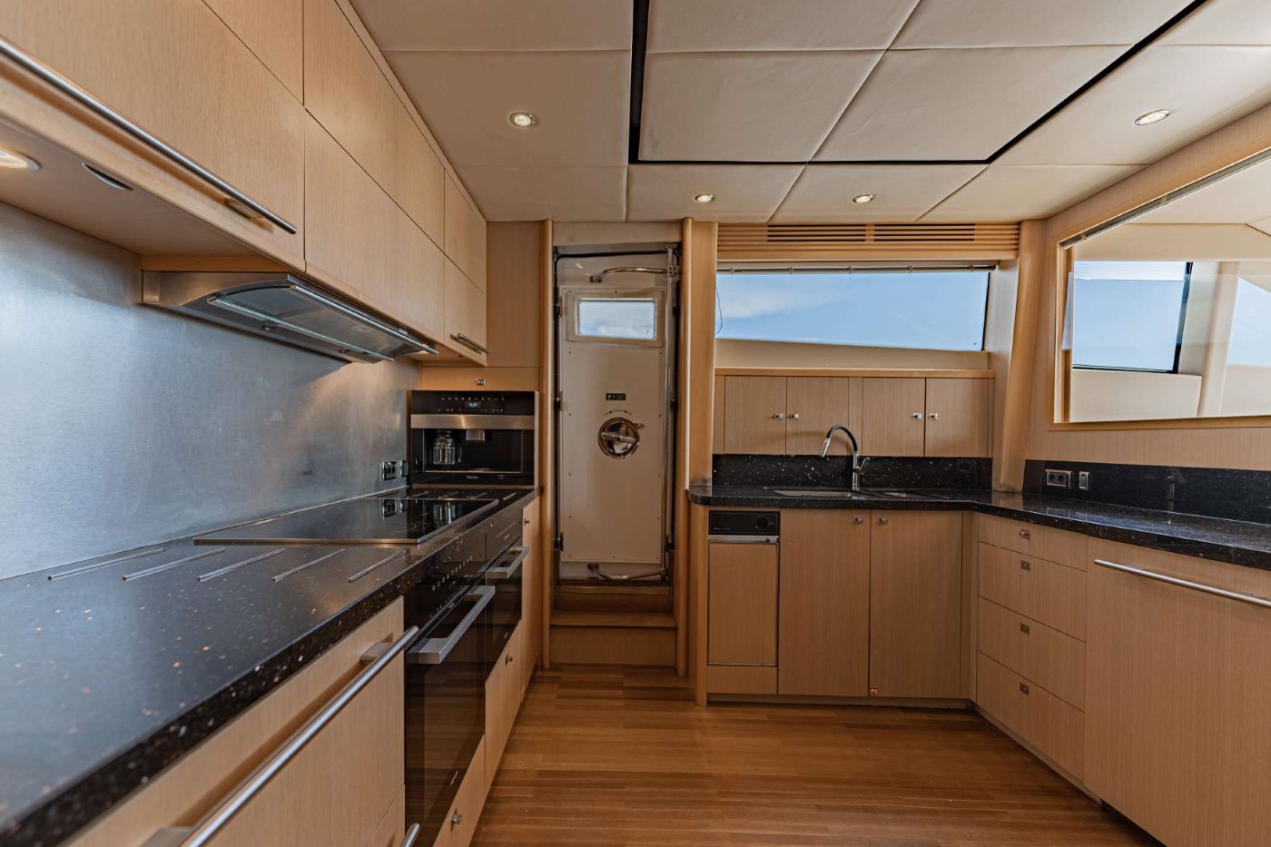 Kitchen Area.jpg