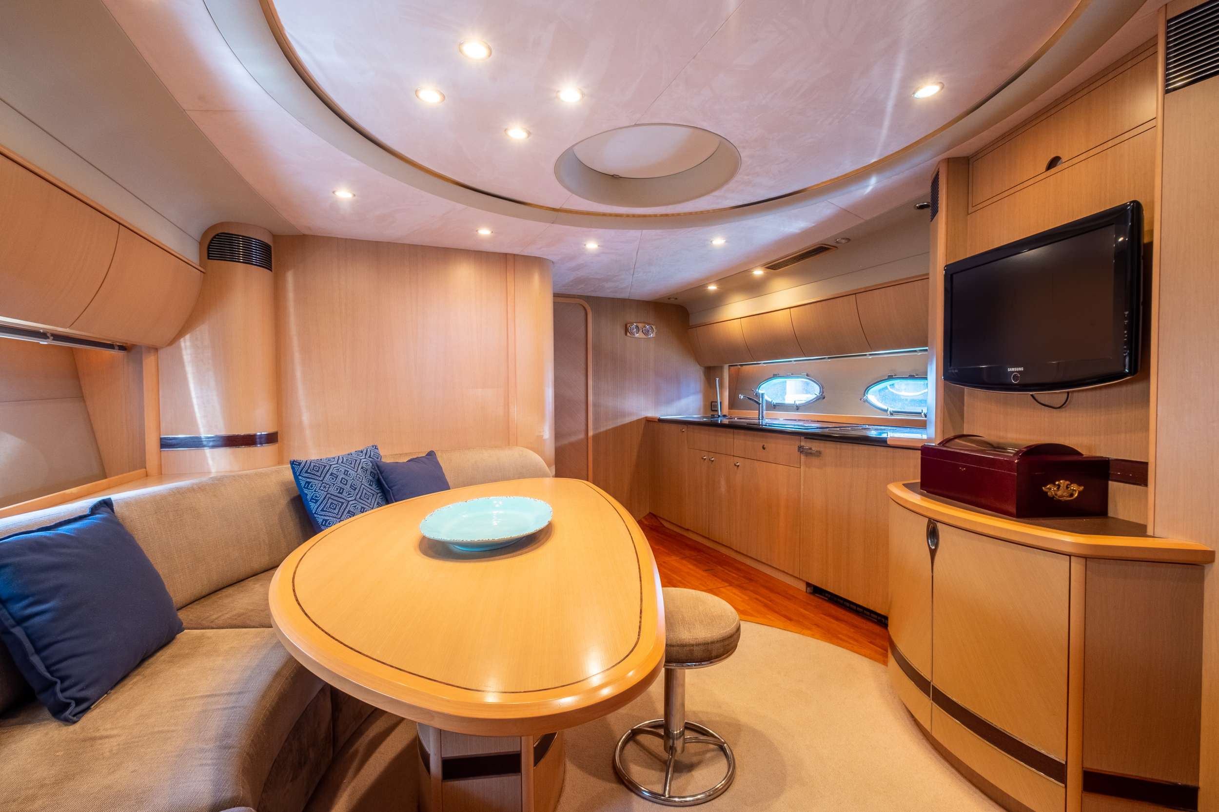 Lower deck salon.jpg