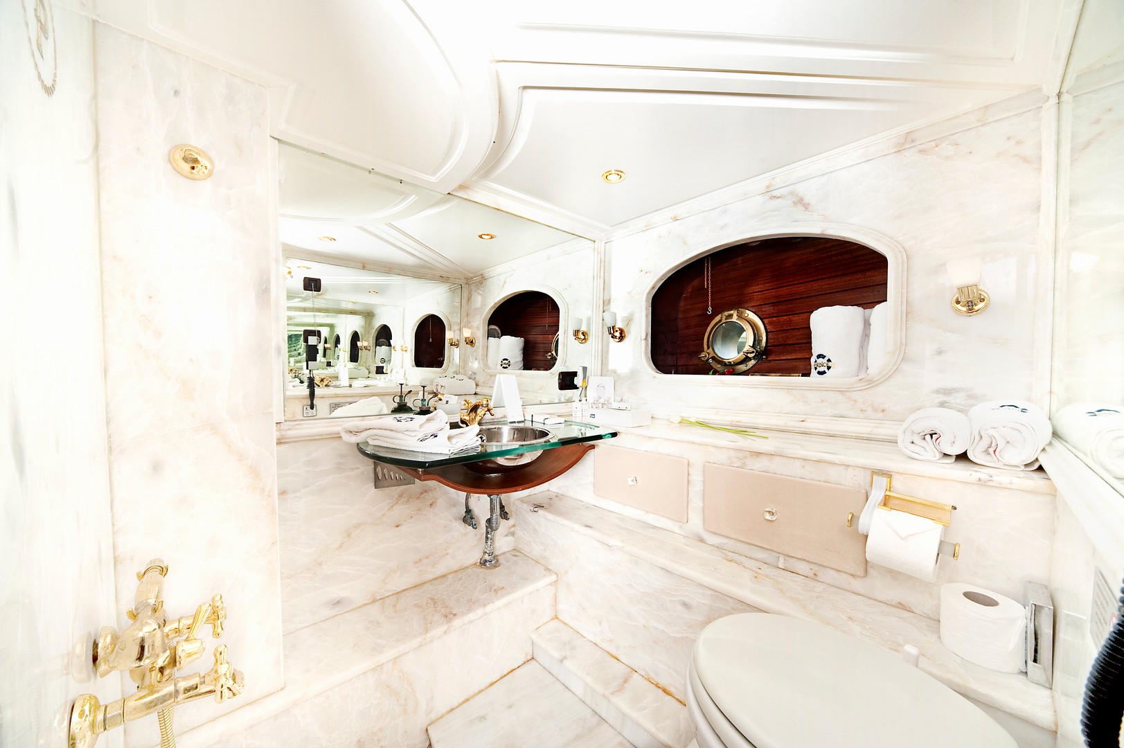 Luxurious ensuite bathroom .jpg