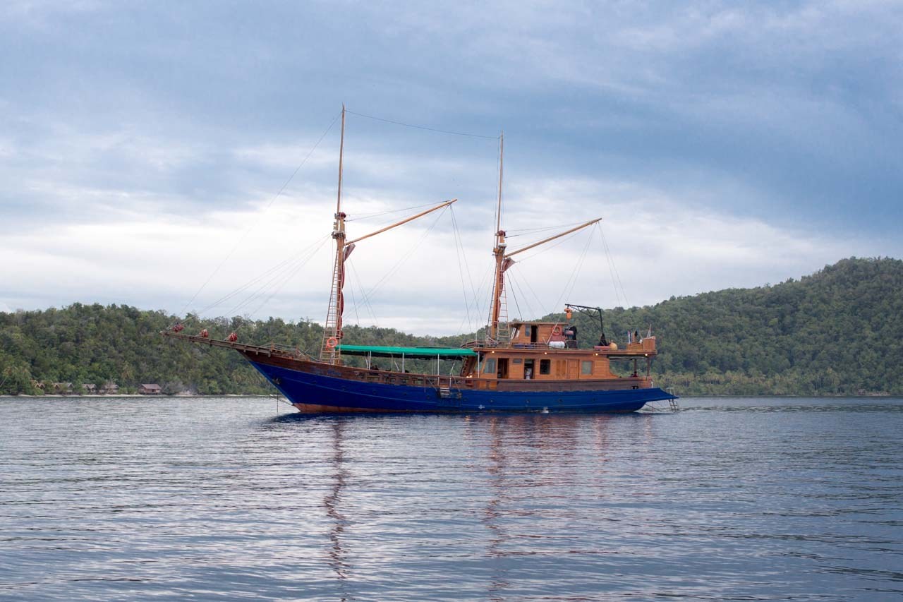 Luxury Phinisi Tiger Blue  00003.jpg