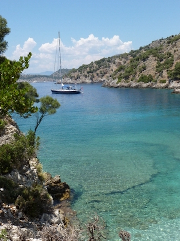 Luxury cruising aboard Baiurdo VI   00001.jpg