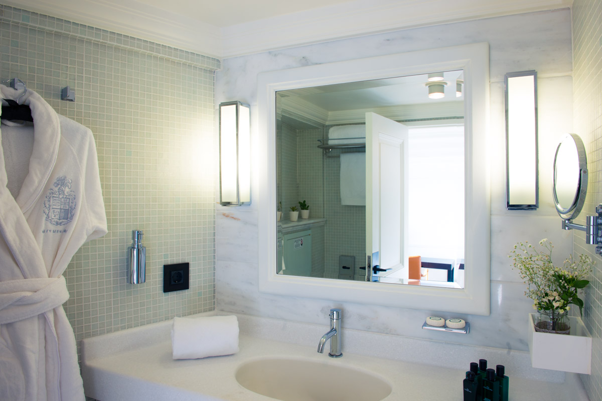MENORCA - bathroom - Photo credit Mare e Terra.jpg