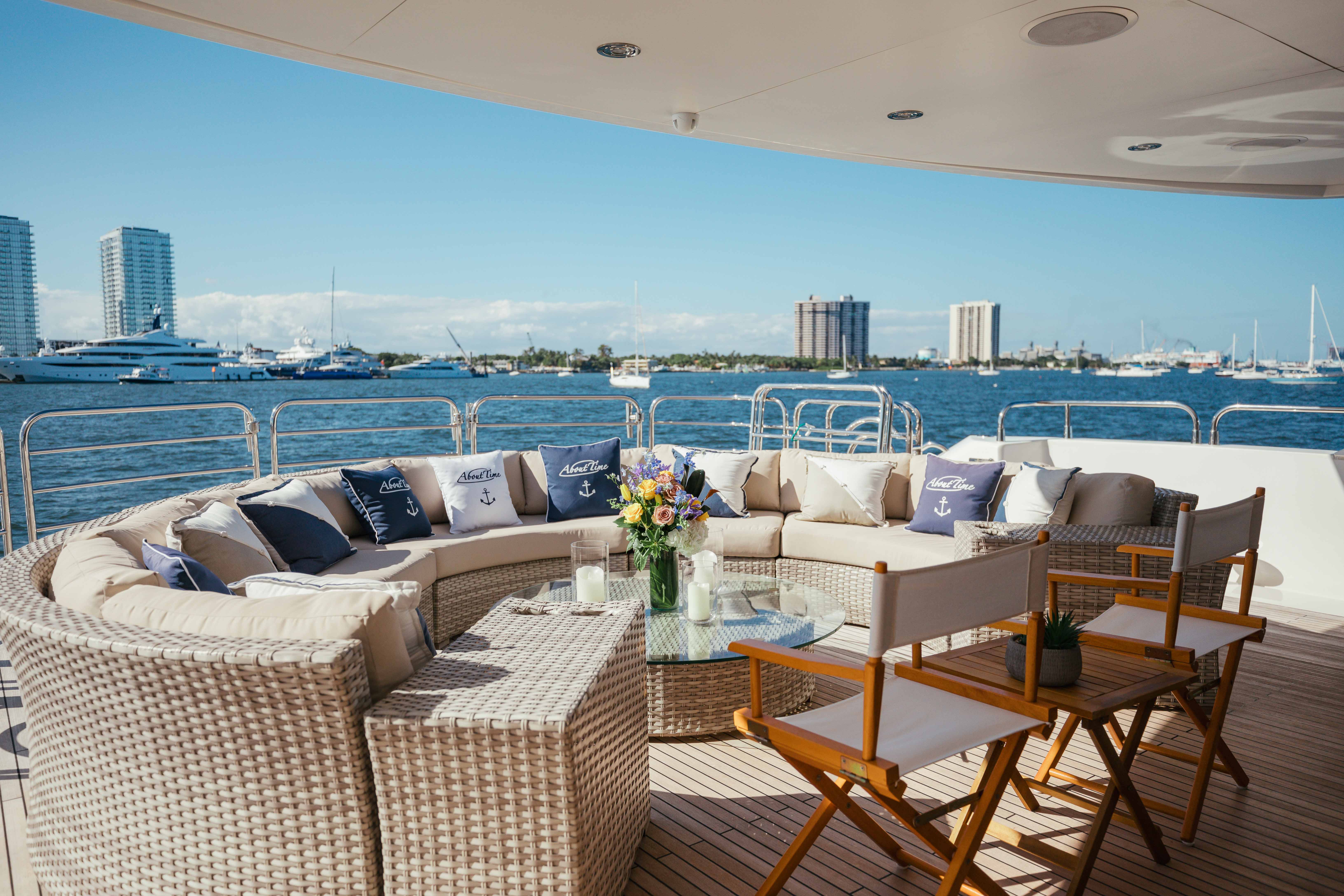 Main Aft Deck 1.jpg