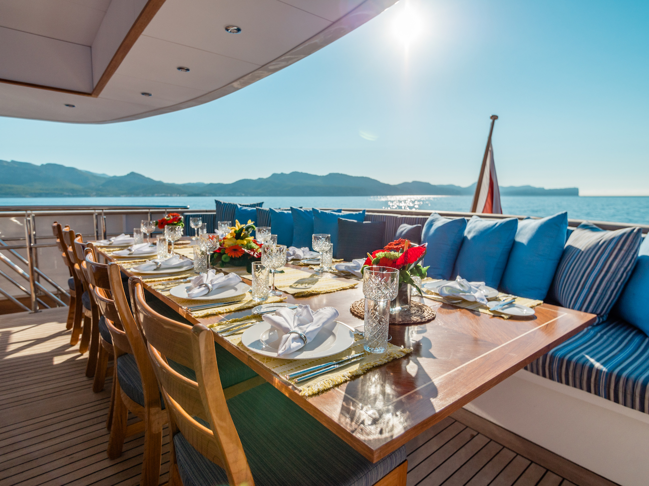 Main deck dinign set up al fresco.jpg