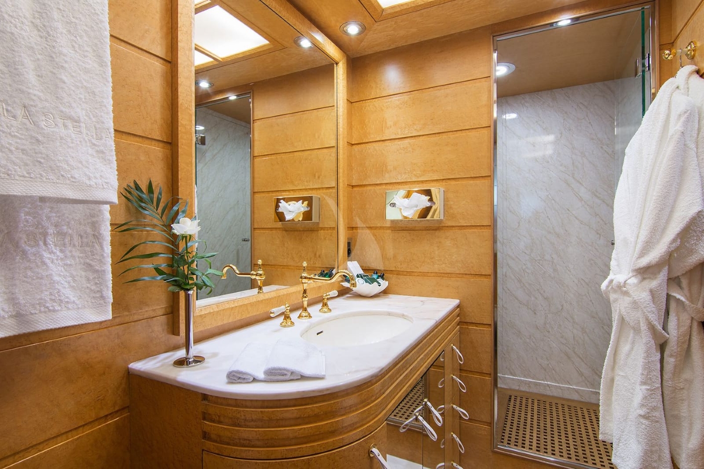 Master Bathroom .jpg