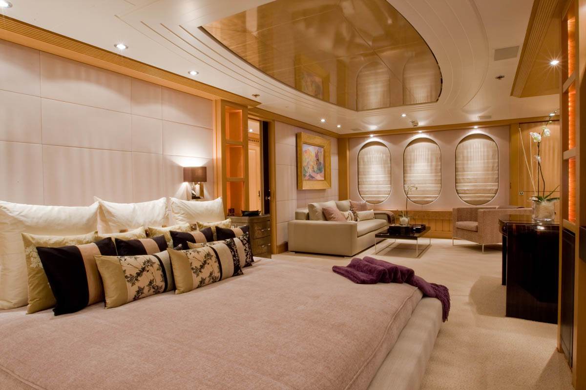 Master Cabin - other view.jpg