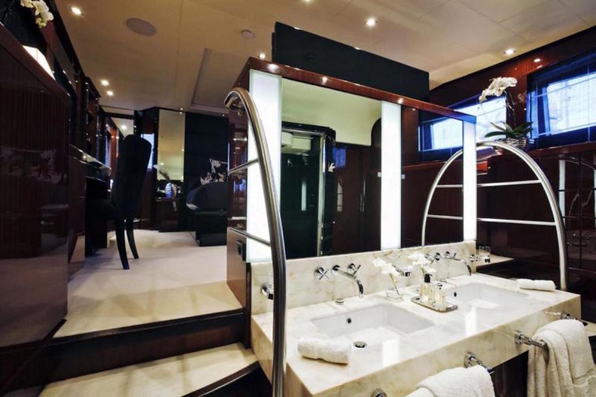 Master cabin .jpg