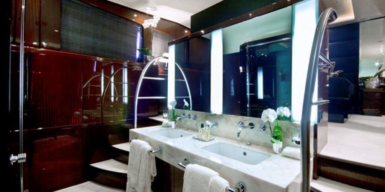 Master cabin 45.jpg
