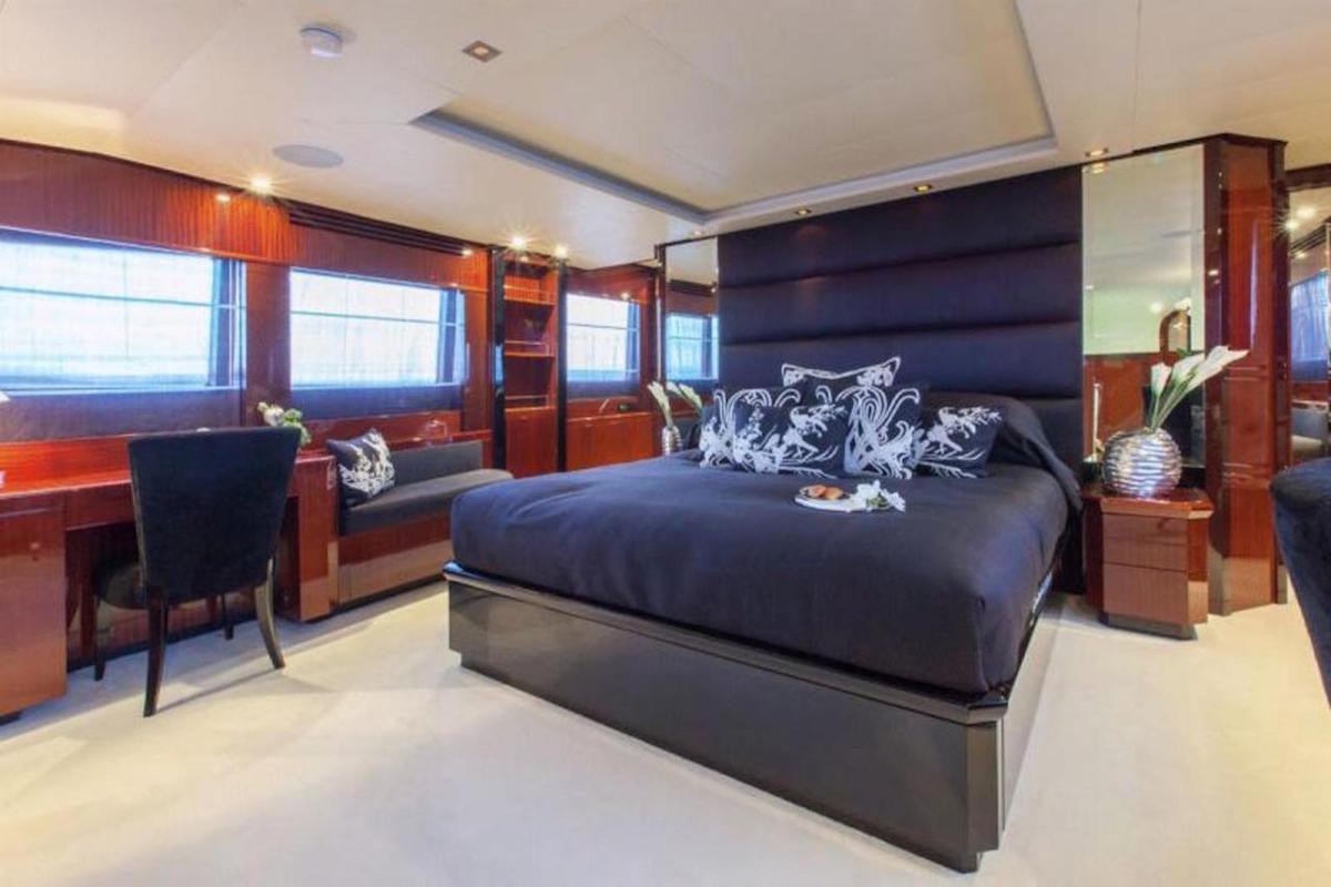 Master cabin.jpg