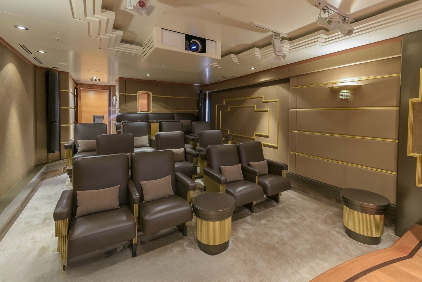 Mini Theatre 01.jpg