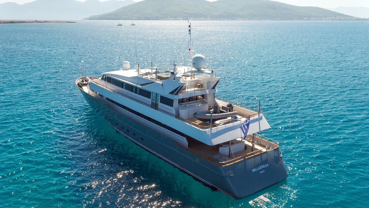 Motor Yacht BELLA STELLA.jpg