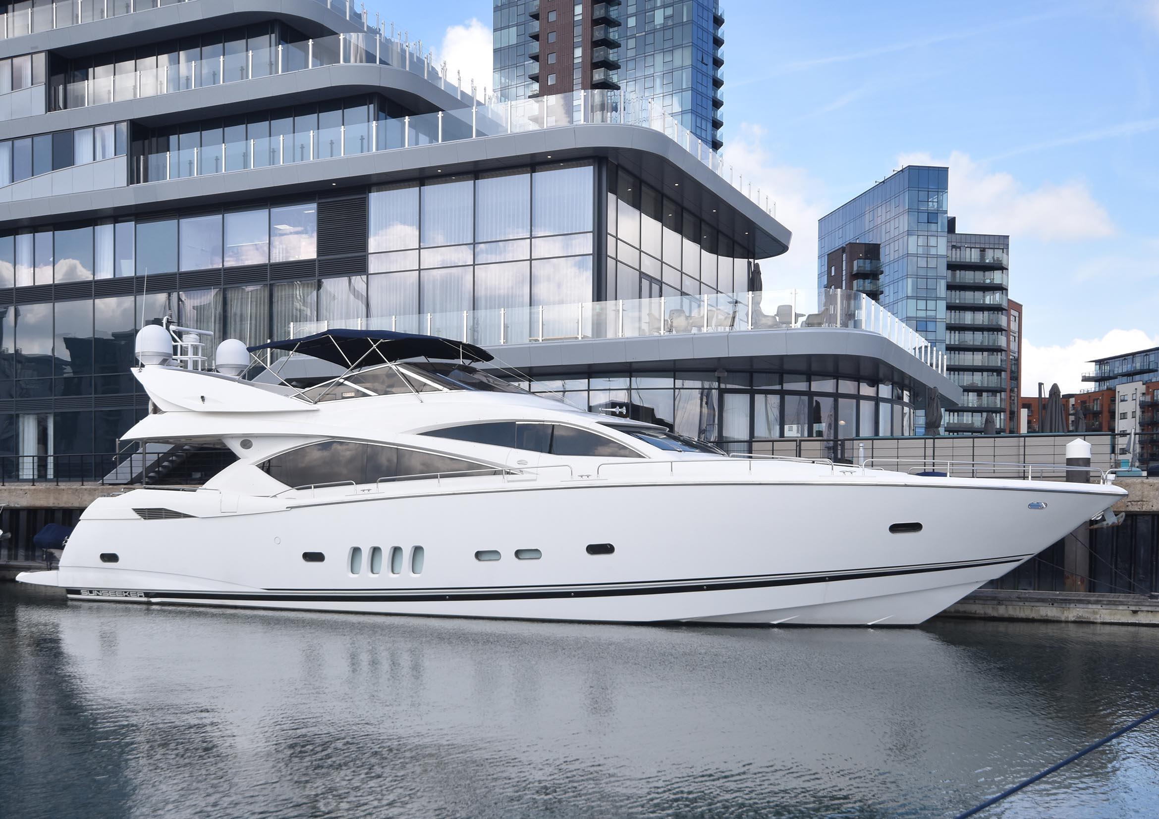 Motor yacht CHESS.jpg