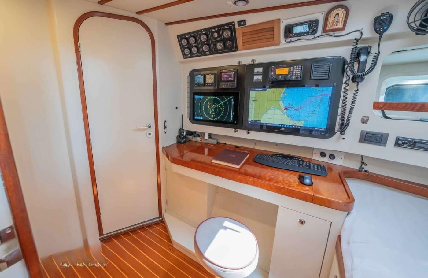 Navigation Room .jpg
