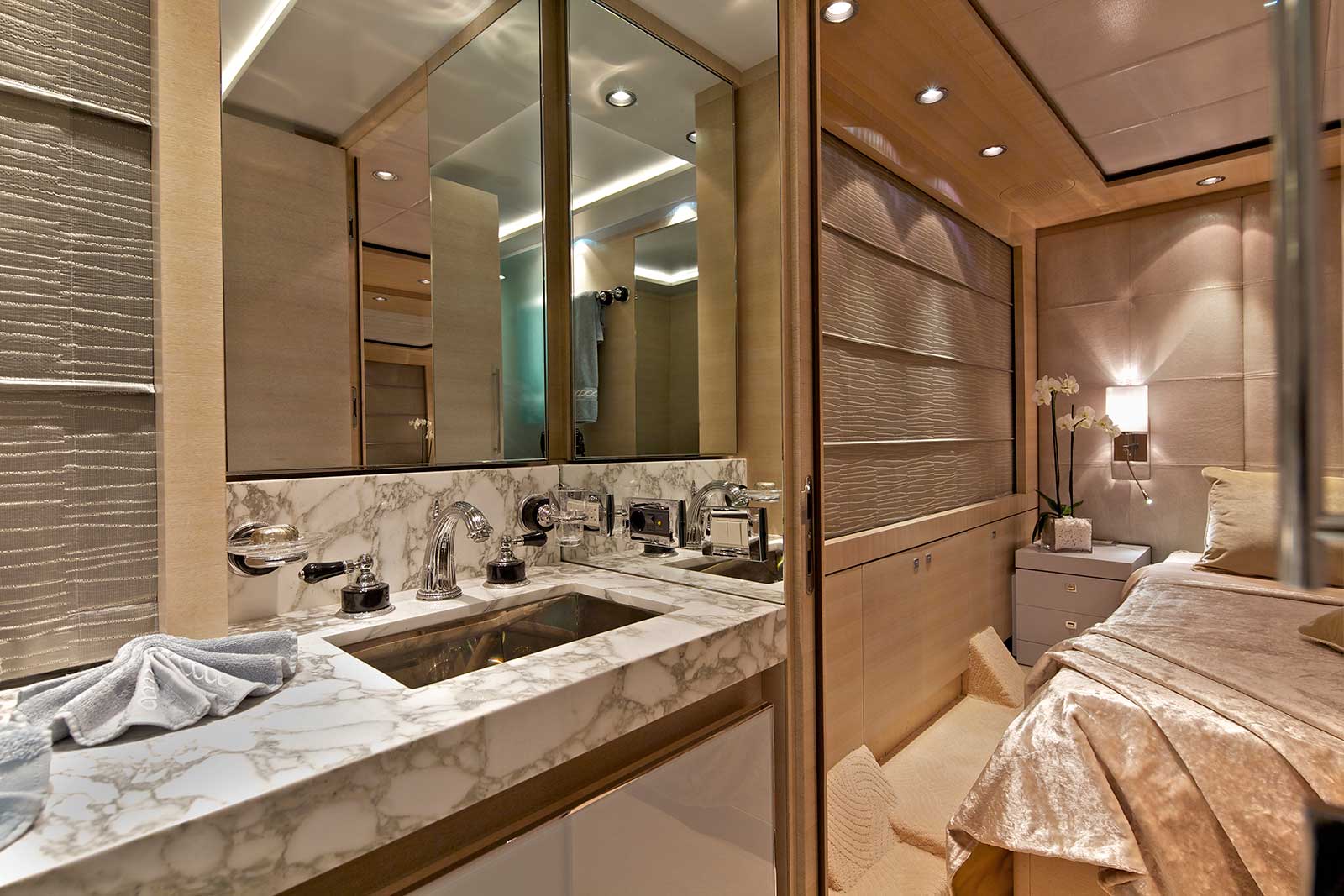 O'Pati bathroom .jpg