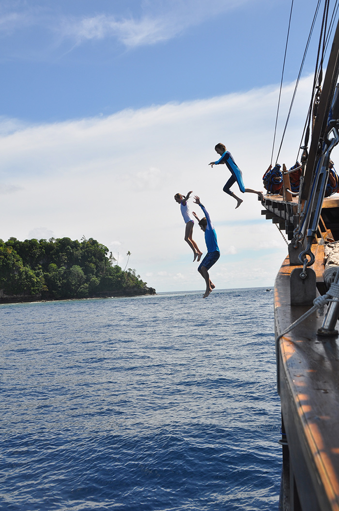 Onboard Activities  00009.jpg