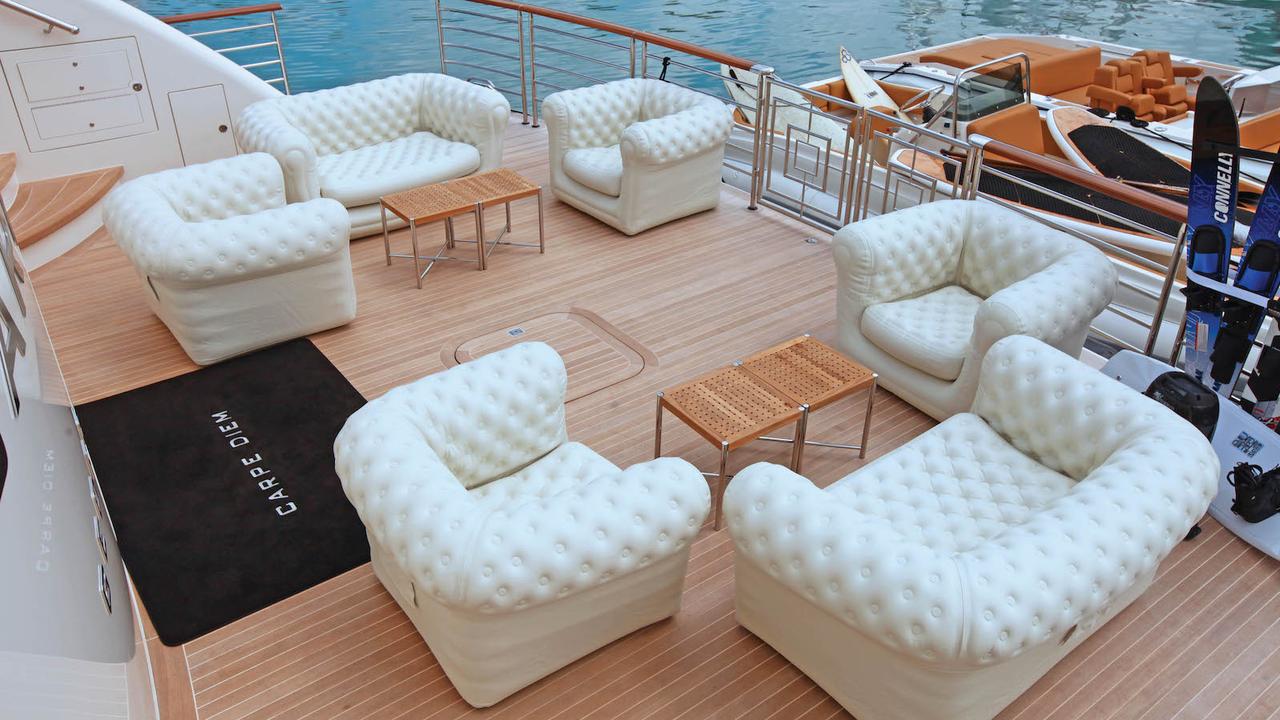 Outdoor seating.jpg