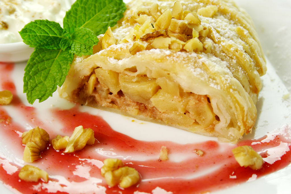 Professional chef abord and mouth-watering meals 00003.jpg
