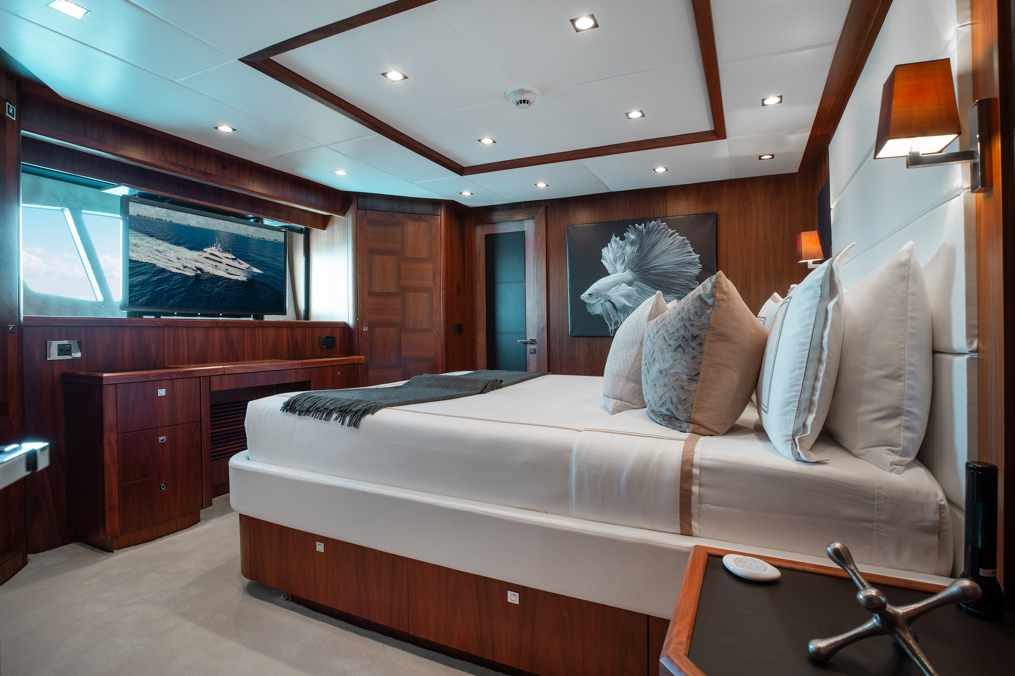 Queen Stateroom 1-1.jpg
