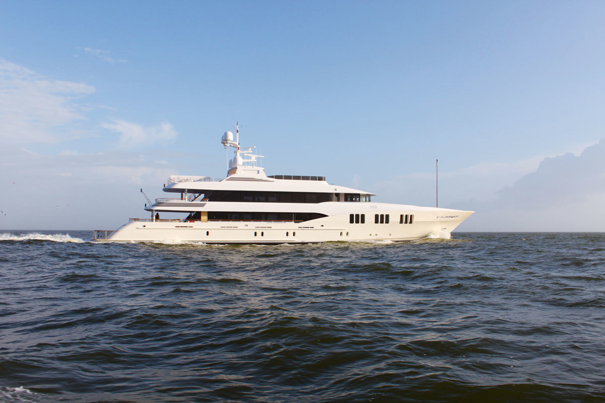 Side view 00006.jpg