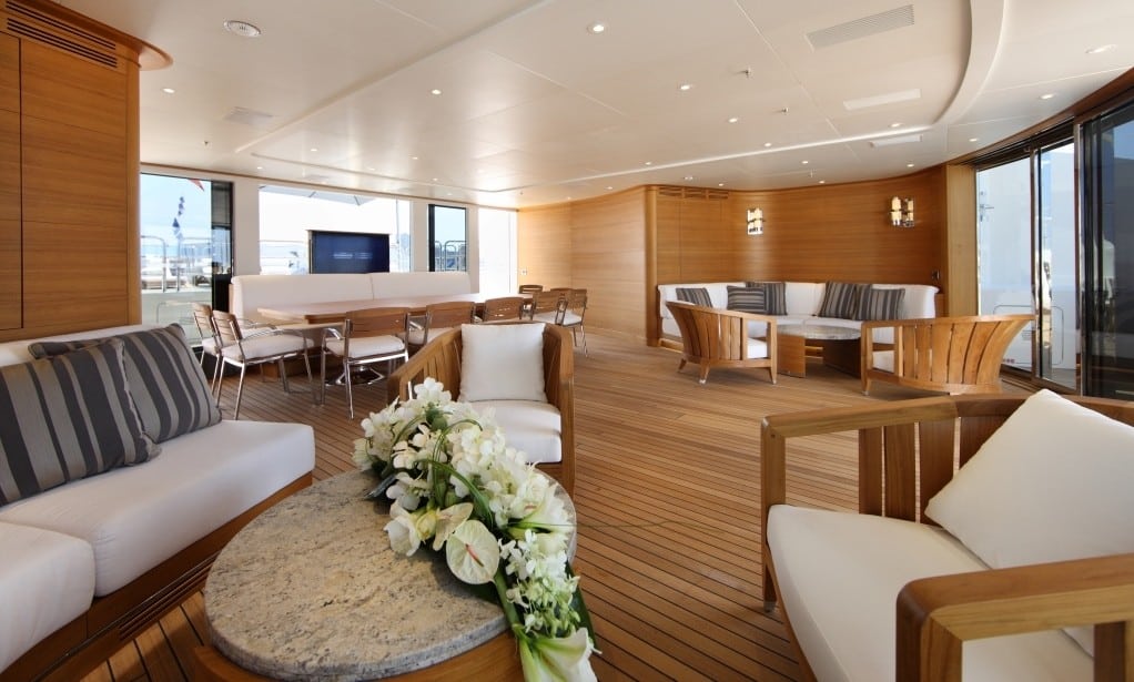 Sundeck - interior .jpg
