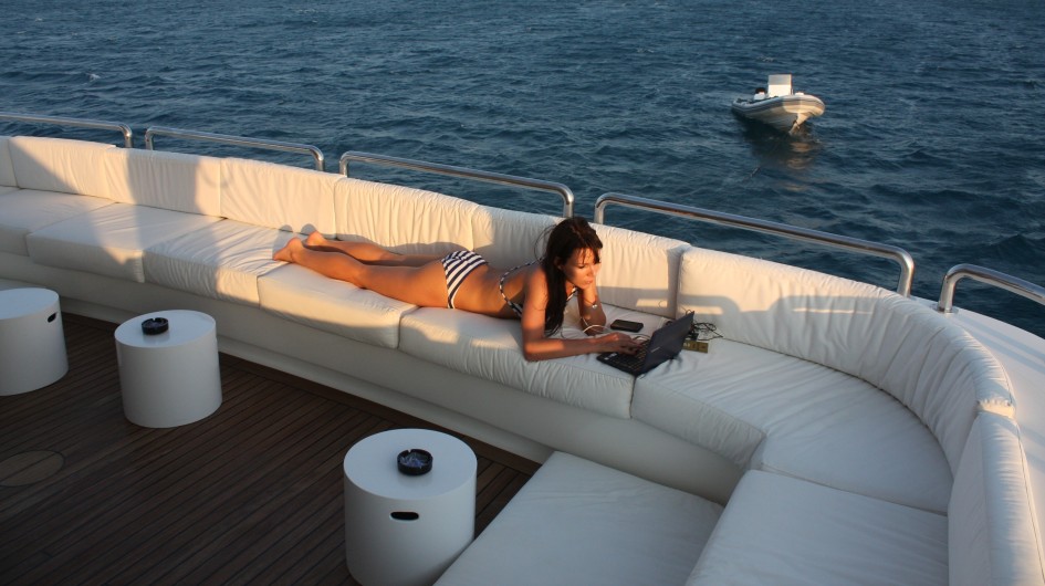 Sundeck00001.jpg