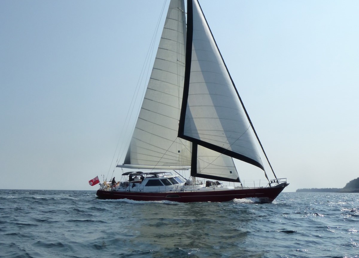 Yacht 'Mustang' - sailing (3).jpg