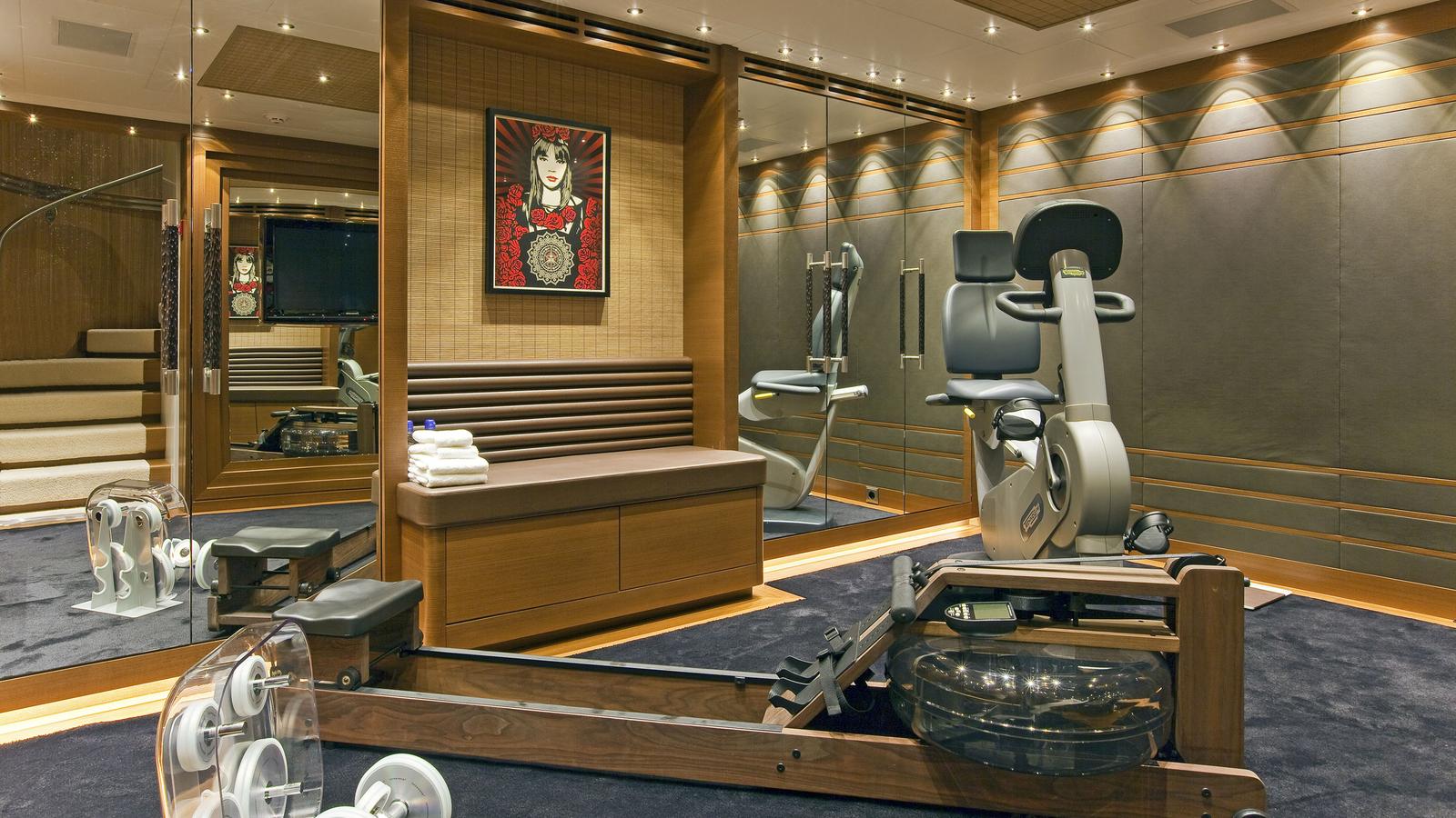 Yacht MARY JEAN II by ISA - gym.jpg