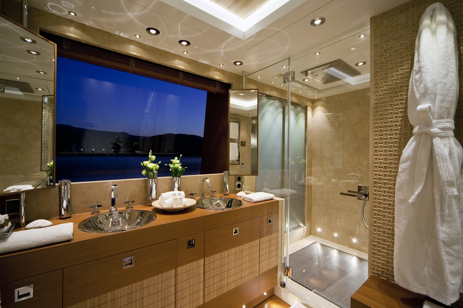 Yacht MARY JEAN II by ISA - interior detail.jpg