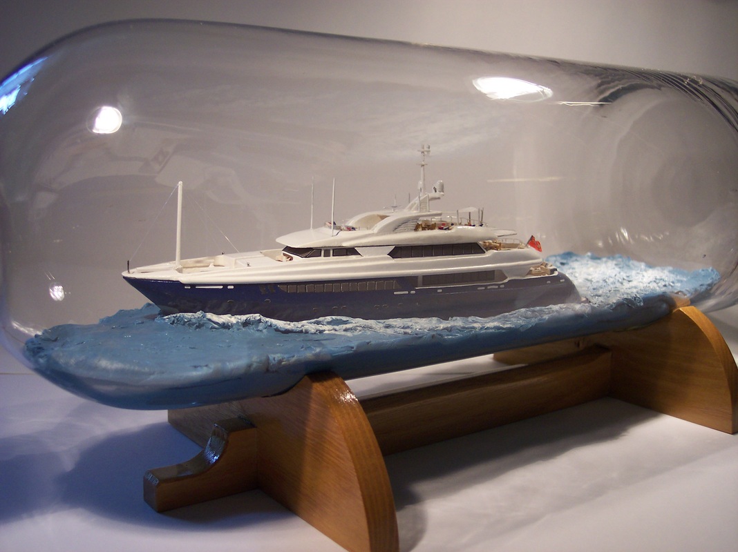 Yacht MARY JEAN II by Ship In Bottles.jpg