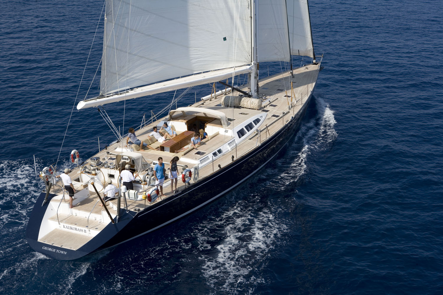Yacht OCEAN'S SEVEN 2 - sailing lifestyle.jpg