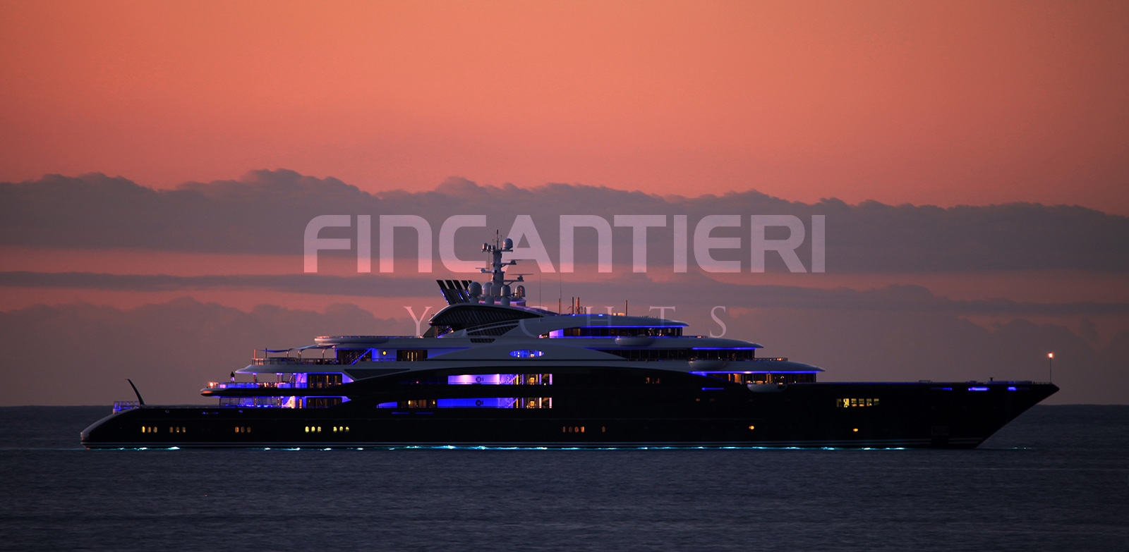 Yacht SERENE by Fincantieri - Profile Evening.jpg