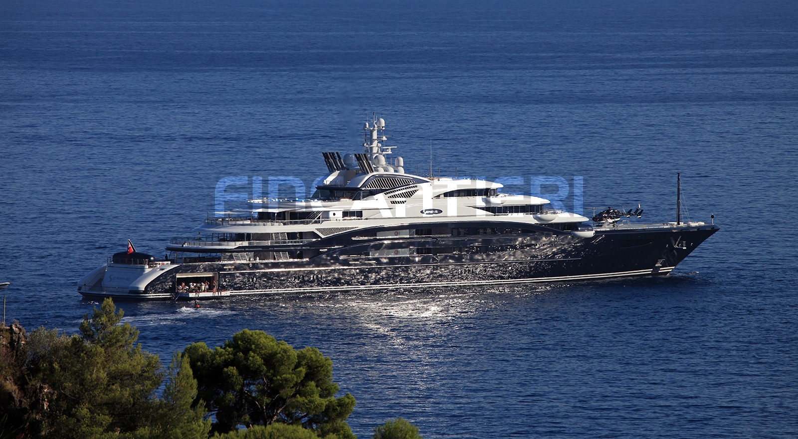 Yacht SERENE by Fincantieri - Profile morning.jpg