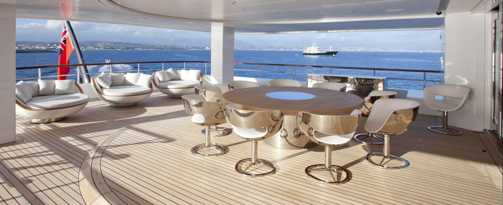 aft deck .jpg