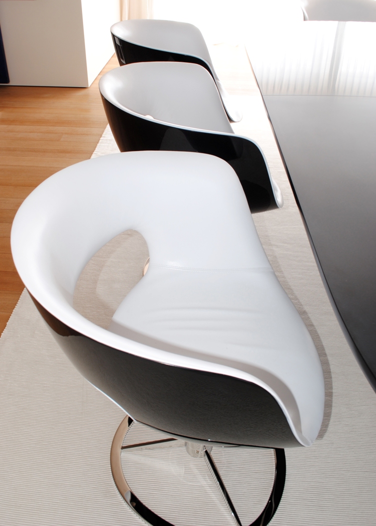 contemporary seating .jpg