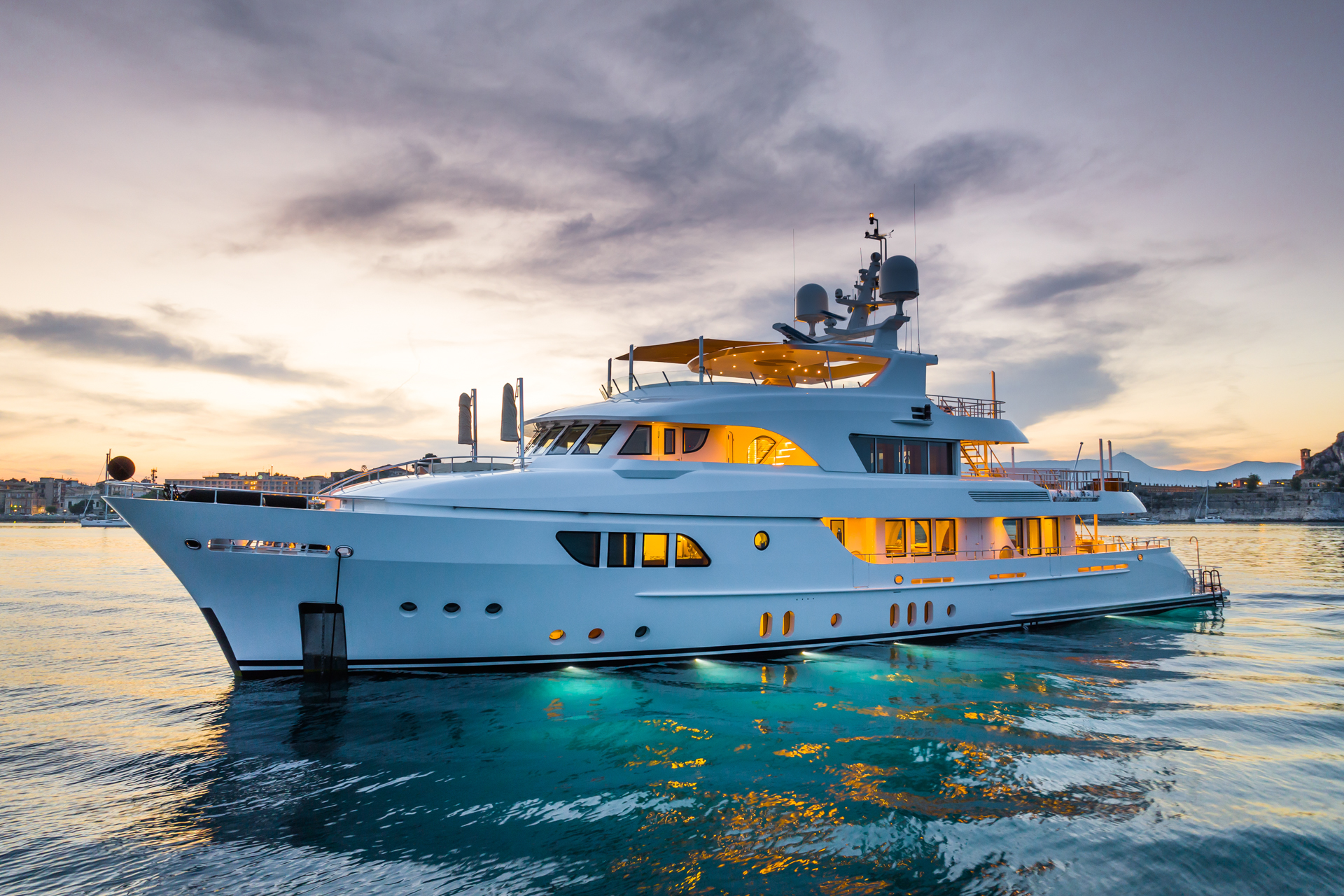 luxury yacht Serenity.jpg