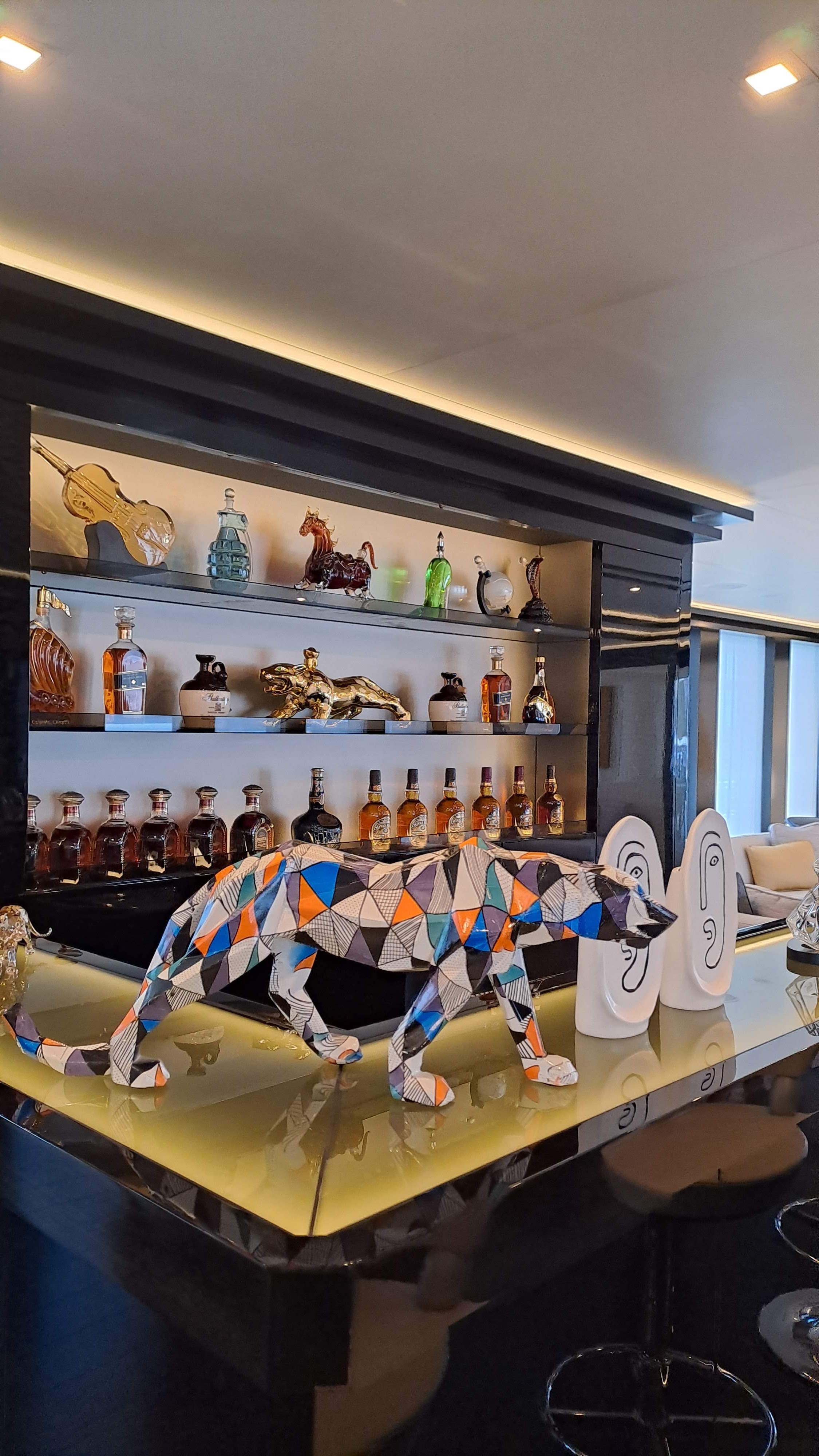 main deck bar.jpg