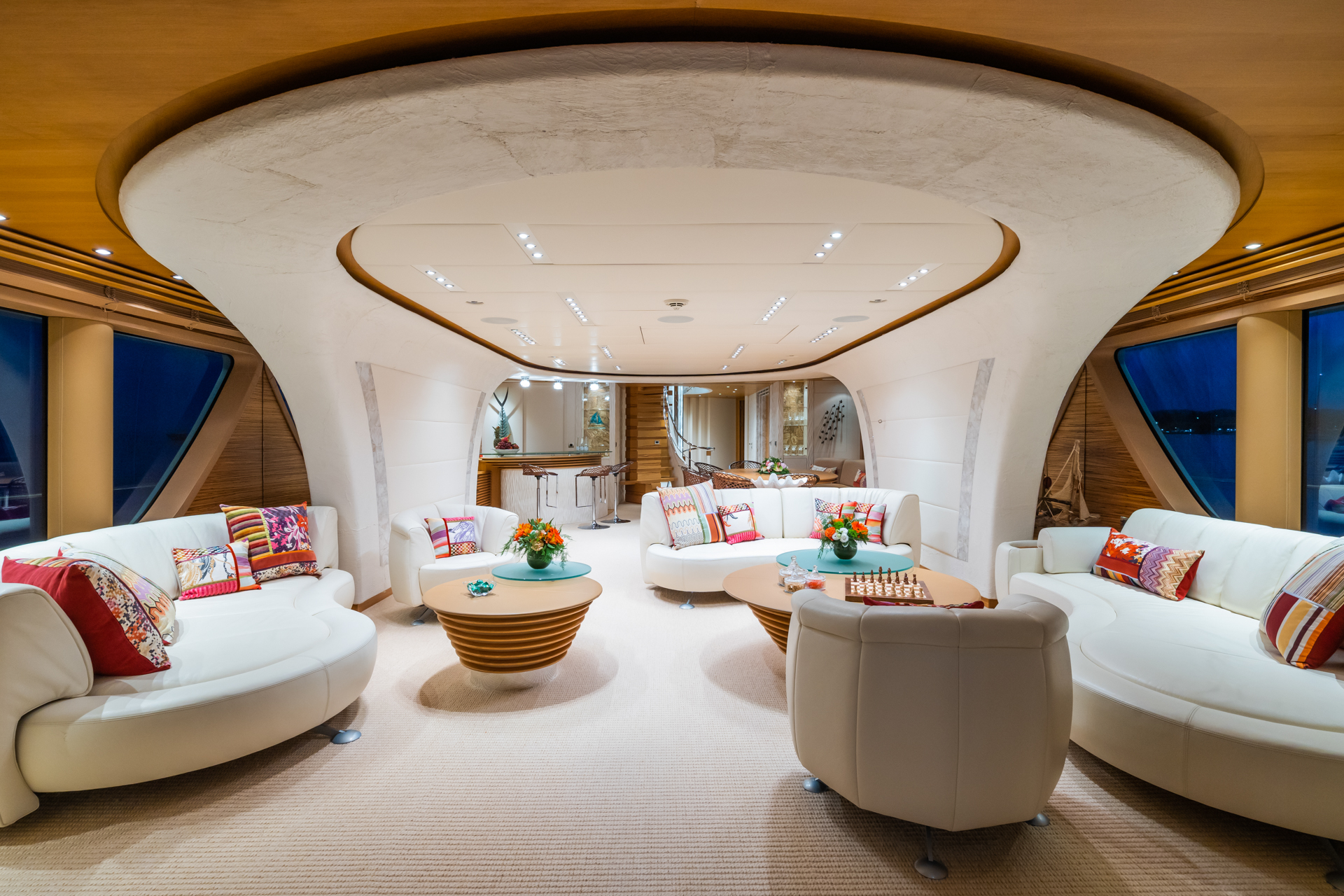 main saloon. .jpg